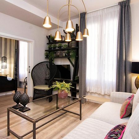 Central Deluxe Apartments Granada Buitenkant foto