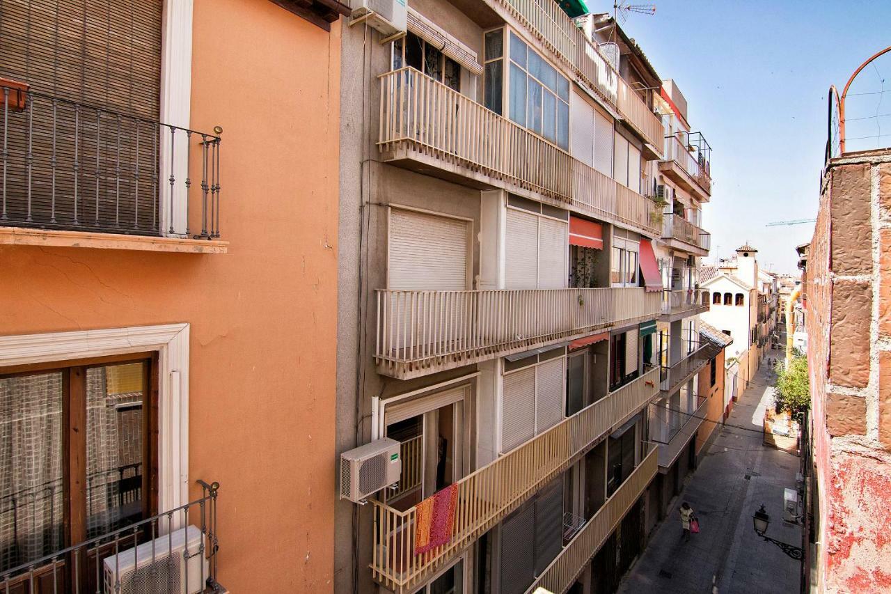 Central Deluxe Apartments Granada Buitenkant foto
