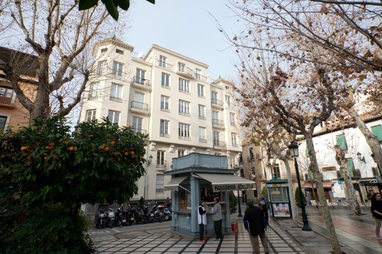 Central Deluxe Apartments Granada Buitenkant foto